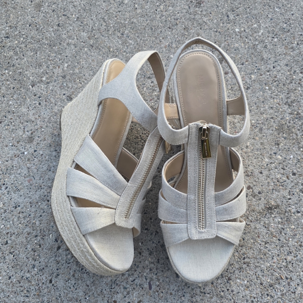 Michael Kors Women's Beige Wedge Sandals Size 9.5